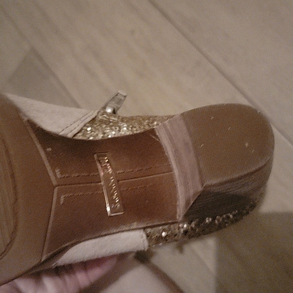 Gianni Bini gorgeous tan and gold sparkle boots! Size 8.5. - Picture 12 of 16